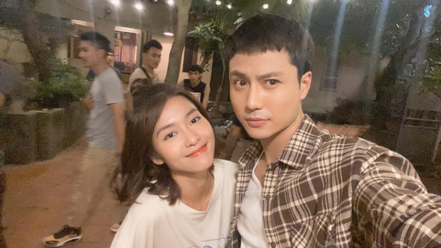 Được biết, Khả Ngân đang có mặt tại Hà Nội để tham gia đóng phim truyền hình