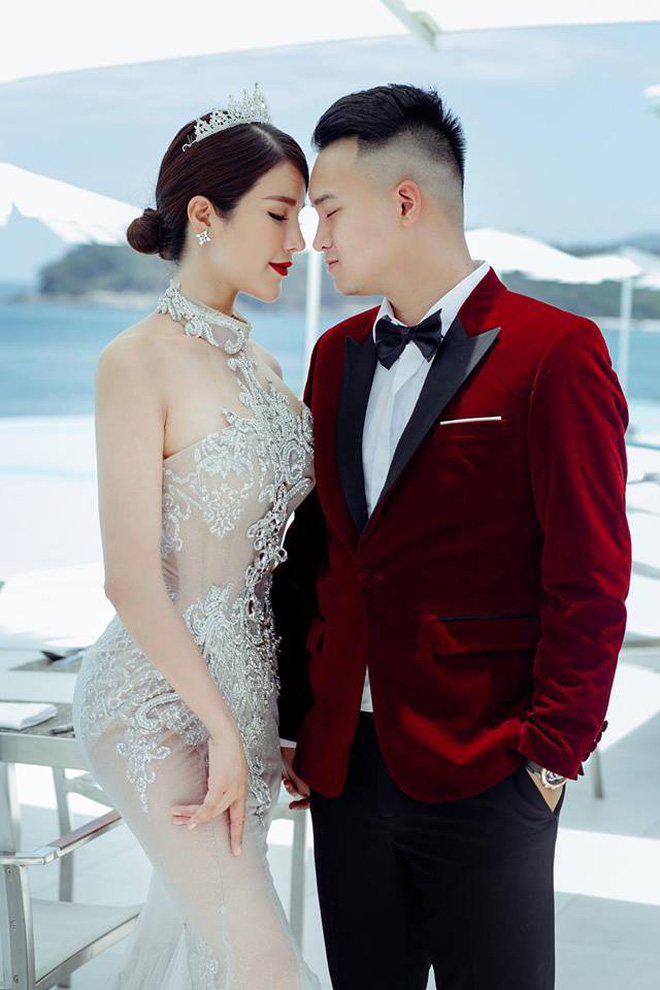 Sau màn cầu hôn gây sốt, cả hai gấp rút chụp ảnh cưới để chuẩn bị cho hôn lễ hoành tráng vào tháng 5/2018