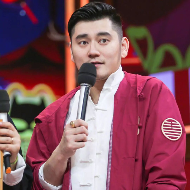 Toàn bộ tâm thư của Tiểu Nghệ tố cáo nam MC đài truyền hình Hồ Nam như sau: