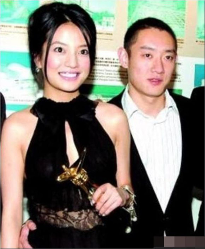 Diệp Mậu Thanh và Uông Vũ đều là những thiếu gia tỷ đô