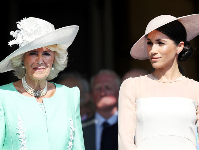 Bà Camilla đã bị Meghan cố tình làm lu mờ mình.