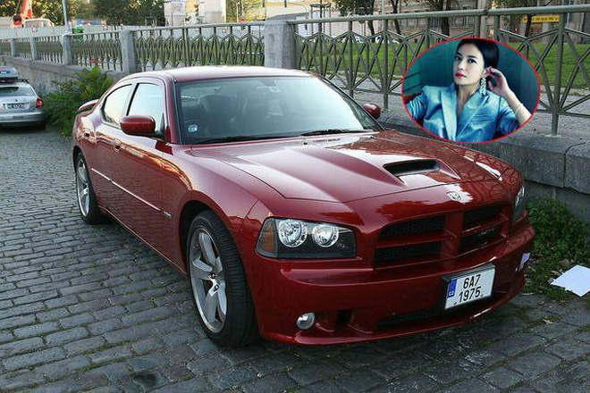 Bộ sưu tập siêu xe của Triệu Vy