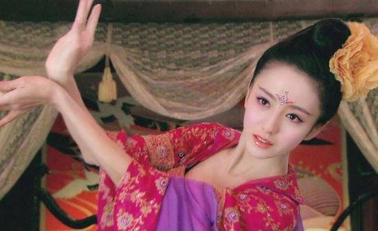 Hoàng hậu xuất thân ca kỹ sở hữu vẻ đẹp “đệ nhất thiên hạamp;#34; khiến hoàng đế mê mệt - 1