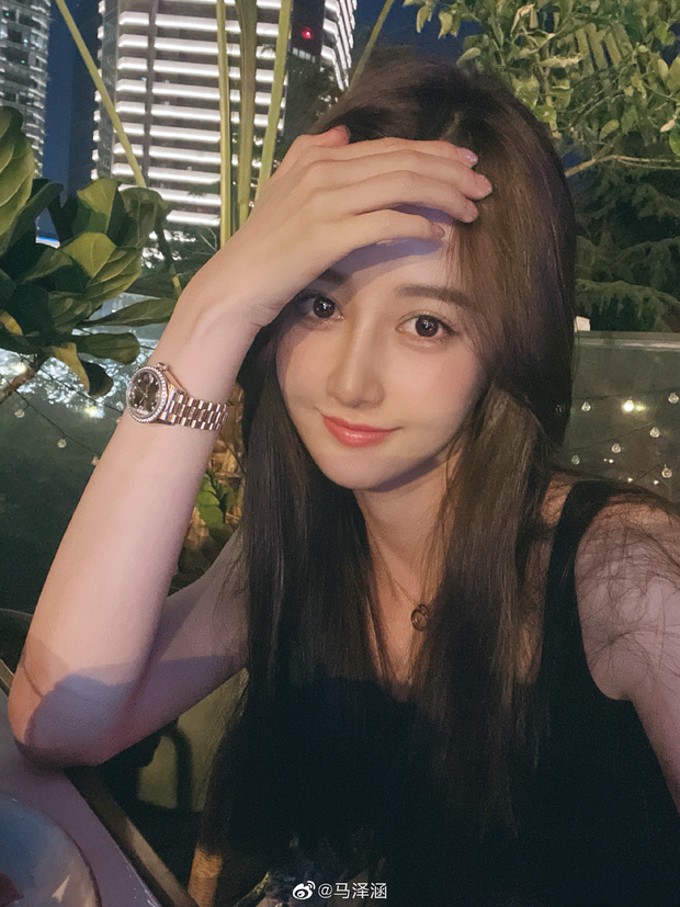 Cận cảnh nhan sắc Mã Trạch Hàm
