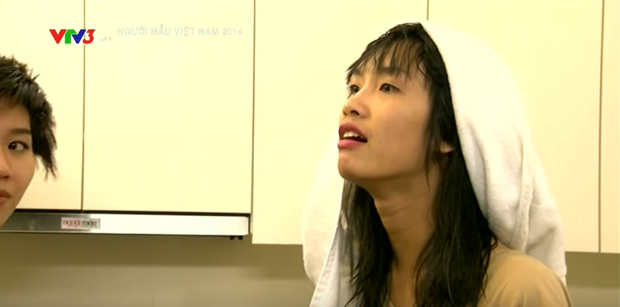 Mặc dù là em út tại nhà chung nhưng Nguyễn Oanh từng gây tranh cãi vì thái độ gắt gỏng