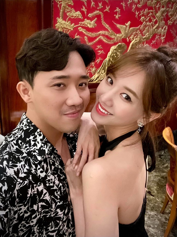 Netizen đã gửi lời an ủi và mong 2 vợ chồng nam MC đừng bận tâm chuyện không vui để giữ gìn sức khoẻ giữa lúc dịch bệnh căng thẳng