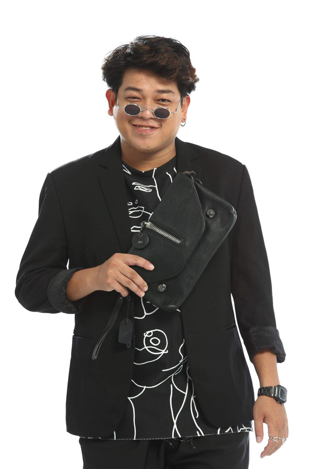 Hiện tại, Tân Trề là một gương mặt quen thuộc với khán giả qua các phim như Chị Mười Ba, Bố Già, Lật Mặt, Cua Lại Vợ Bầu...