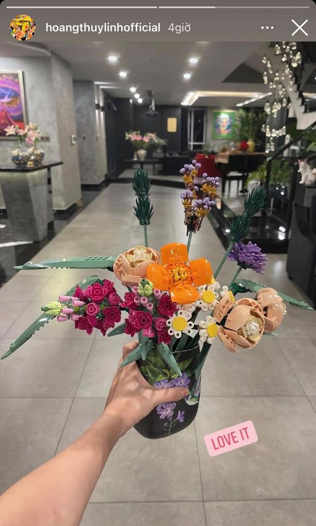 Hoàng Thuỳ Linh còn thích thú khoe thành quả của cả hai và hé lộ không gian sang xịn mịn bên trong căn penthouse tiền tỷ ở TP.HCM