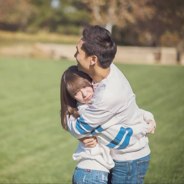 Mặc dù không làm nghệ thuật nhưng bồ của Xuân Nghi có ngoại hình ấn tượng. Đặc biệt, Xuân Nghi từng đưa bạn trai làm diễn viên trong MV ca nhạc vì anh có tài diễn xuất 