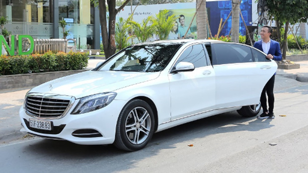 Ngoài ra, nam MC còn sở hữu chiếc xe sang Mercedes-Benz S400L