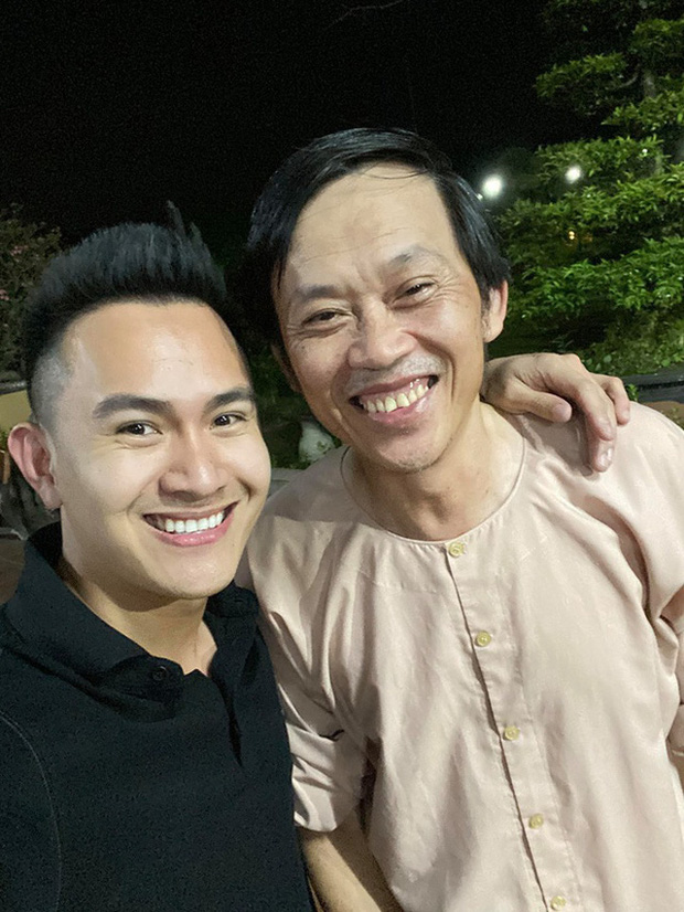 NS Hoài Linh mới chỉ công khai danh tính con trai lớn, người con gái còn lại vẫn là một bí ẩn