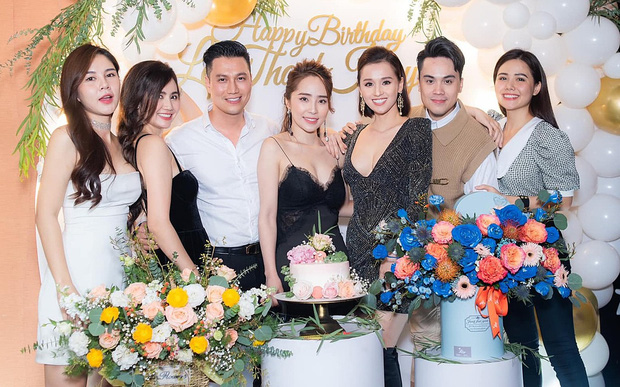 Cả hai thường xuyên góp mặt trong những buổi tụ họp cùng hội bạn thân đình đám Hà Thành