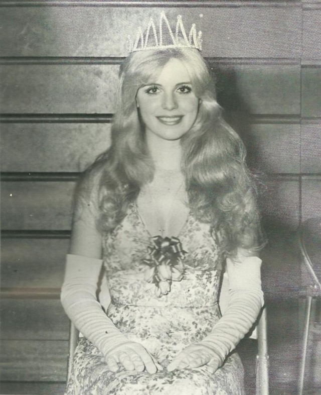 Vợ đẹp sẵn chồng vẫn xúi đi thẩm mỹ, vợ chết chồng liền đưa amp;#34;tiểu tamamp;#34; về và cái kết - 1