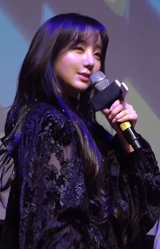 Kei bị chê bai có sống mũi 