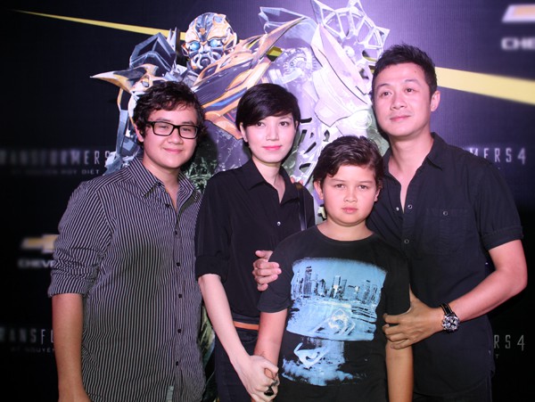 Gia đình hiện tại của Anh Tuấn (Ảnh: Internet)