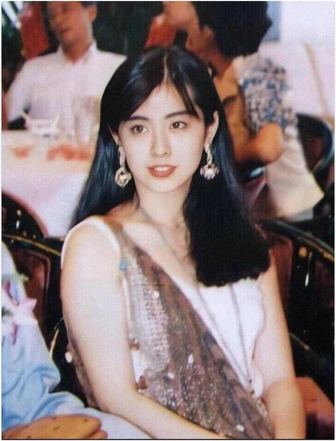 Kết đắng của mỹ nhân lấy trai giàu: Kẻ chịu nhục nhã, người bị mắng amp;#34;không biết đẻamp;#34; - 1