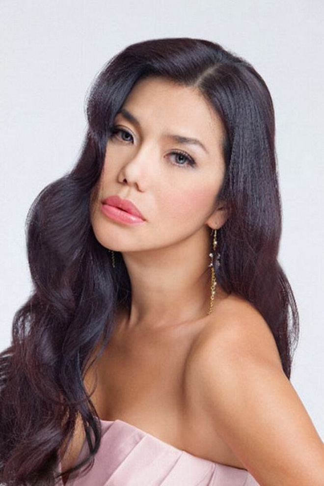 So với thời điểm đỉnh cao của nhan sắc, vẻ ngoài của mỹ nhân chuyển giới đầu tiên của Việt Nam nay đã thay đổi quá nhiều