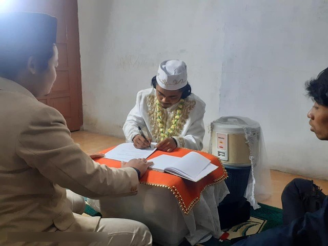 Người đàn ông kết hôn với... nồi cơm điện, được 4 ngày đã ly hôn vì lý do không tưởng - 5