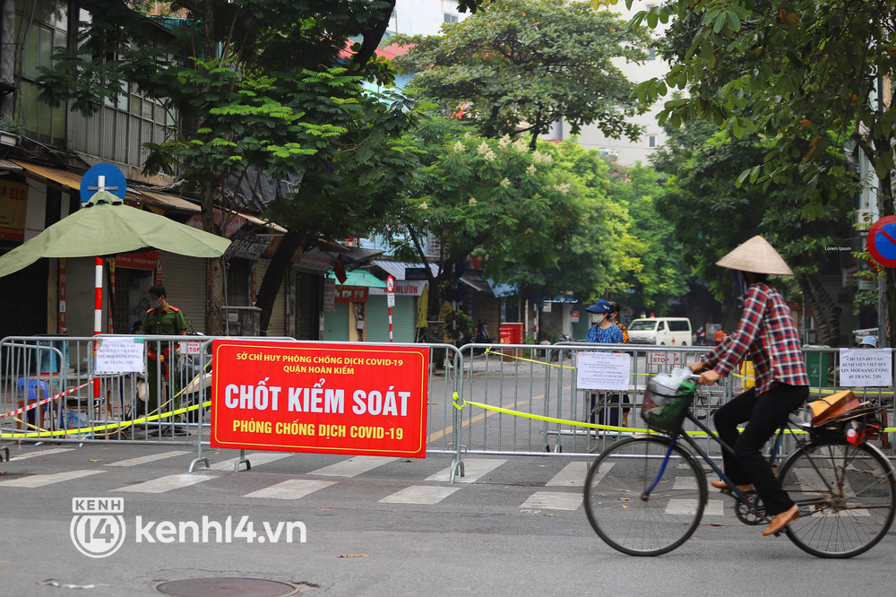 Quận Hoàn Kiếm đã thiết lập vùng cách ly y tế 14 ngày phố Phủ Doãn liên quan chuỗi lây nhiễm Bệnh viện Việt Đức
