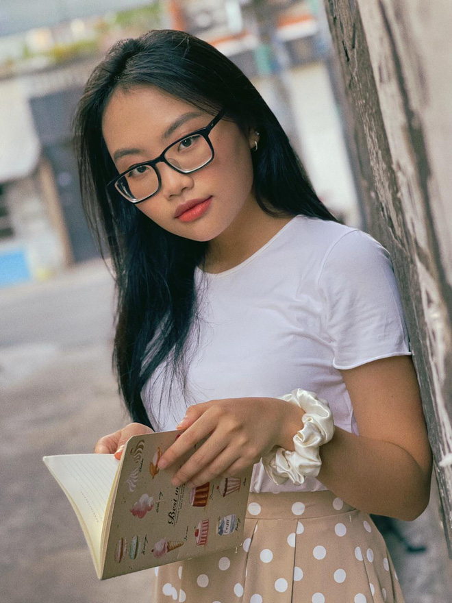 Trước đó, nữ ca sĩ nhí từng lên tiếng dằn mặt antifan vì bị đồn đã ra đi sau khi bị mắc Covid-19