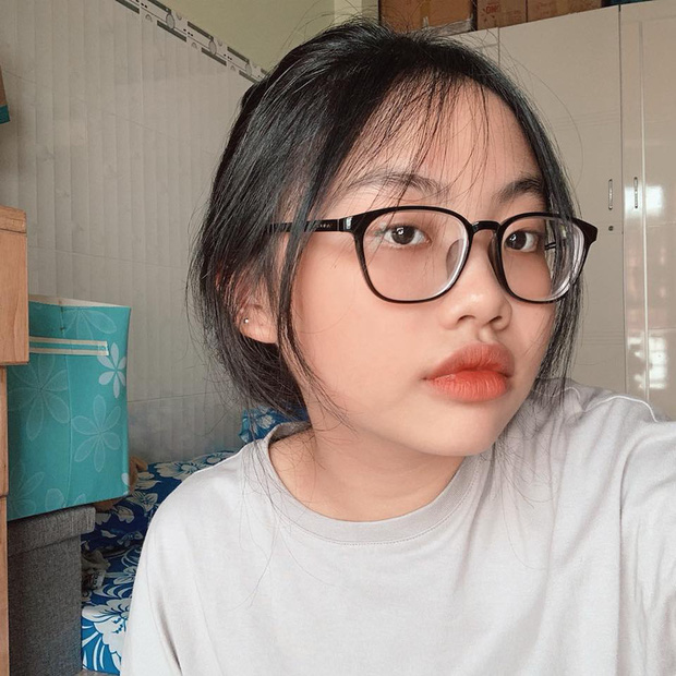 Sau khi được chữa trị Covid-19, Phương Mỹ Chi đã trở lại cuộc sống bình thường nhưng liên tục đau đầu vì tin đồn thất thiệt