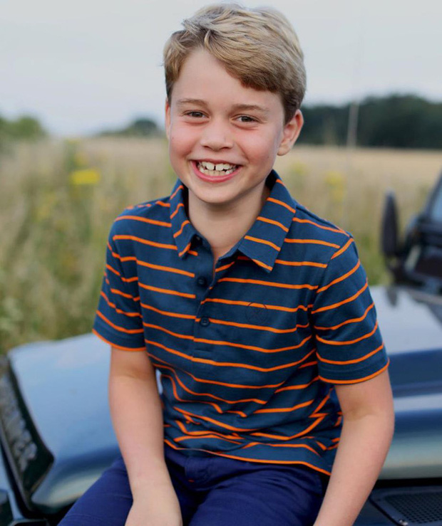 Hoàng tử George hiện tròn 8 tuổi.