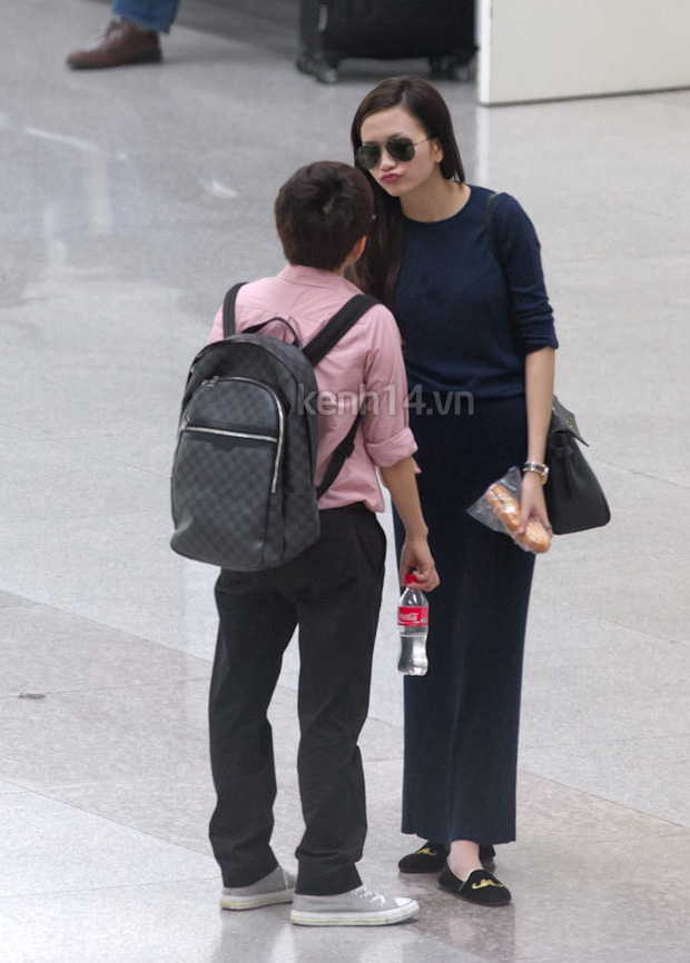 Cả hai từng bị bắt gặp khoảnh khắc tình tứ bên cạnh nhau, một thời khiến truyền thông và khán giả chú ý