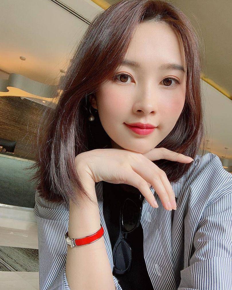 Hoa hậu nhan sắc đẹp như thần tiên, tin đồn thẩm mỹ chưa kịp chớm đã bị dập nhanh - 7