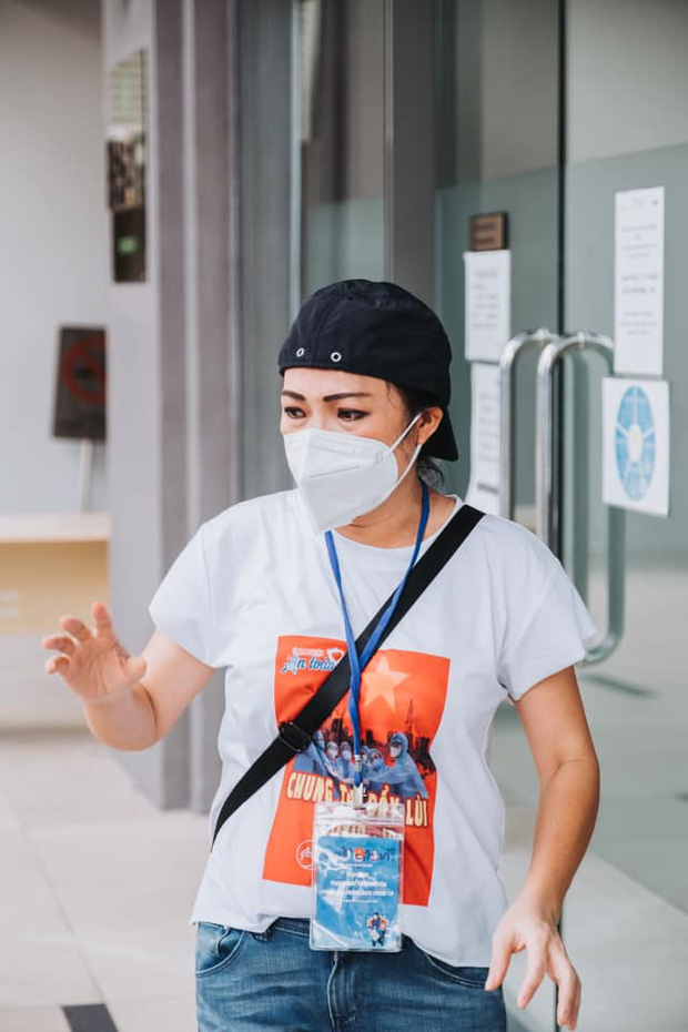 Những ngày qua, Phương Thanh đã tích cực tham gia các hoạt động thiện nguyện chống dịch Covid-19 tại TP.HCM