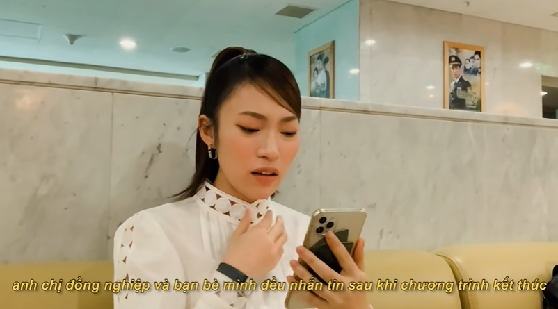 Cảm xúc của KHánh Vy khi xem tập phát sóng đầu tiên do mình làm MC. 