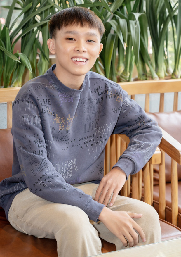 Những chia sẻ về con người thật của Hồ Văn Cường đang khiến dân mạng dậy sóng