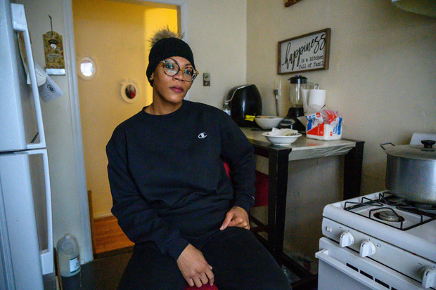 Cô Barber đang nợ 38.000 USD tiền thuê nhà