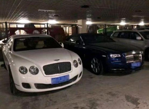 Nữ đại gia thưởng nóng xe Bentley cho ai chịu kết hôn, nhìn ngoại hình không ai dám ứng tuyển - 5