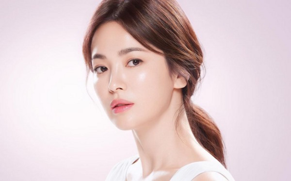 Mỹ nhân đình đám của Hàn Quốc Song Hye Kyo từng chia sẻ bản thân bị tống tiền, cô và mẹ ruột bị đe dọa đến tính mạng.
