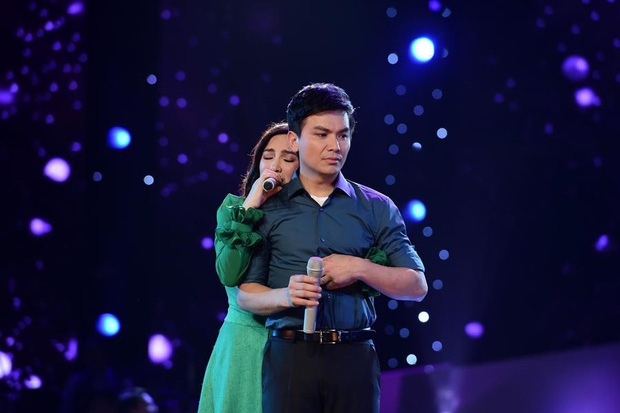 Phi Nhung - Mạnh Quỳnh là cặp đôi song ca ăn ý suốt 20 năm qua và trở thành huyền thoại trong lòng nhiều khán giả