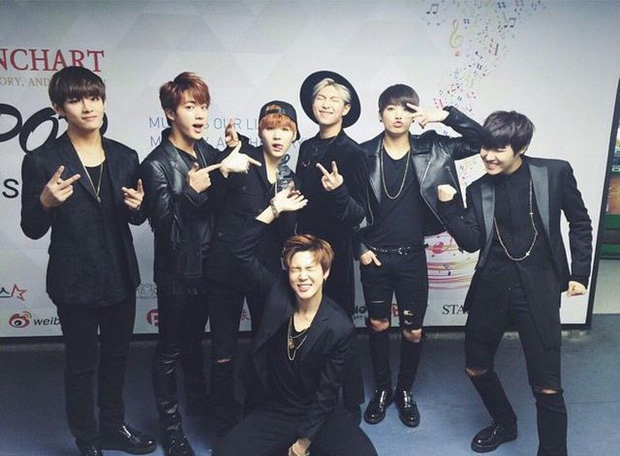 Sau đó 1 năm, nhóm nhận giải Tân binh toàn cầu, cũng tại Gaon Chart Music Award