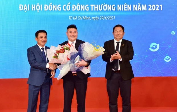 Bầu Thụy tại Đại hội cổ đông LienVietPostBank tháng 4/2021