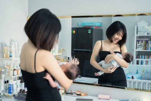 Quý tử của Uyên Pu đã có thêm một người mẹ streamer