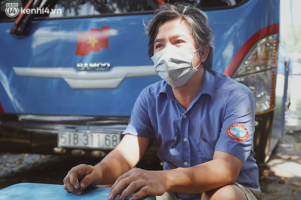 Chú Trung mong công việc sớm ổn định để anh em tài xế, tiếp viên có thu nhập, trang trải cuộc sống