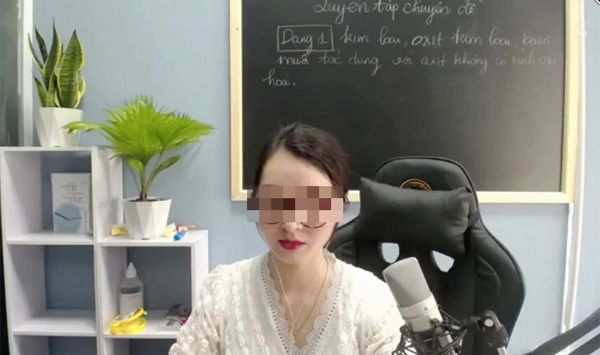 Hiện tượng mới nổi 'cô giáo X'