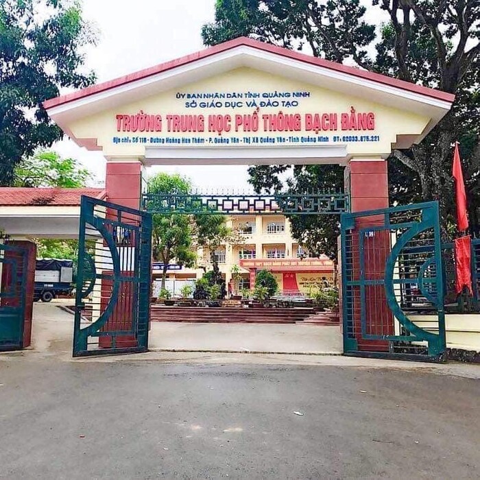 Trường THPT Bạch Đằng (Quảng Ninh) - nơi Hoàng Khánh theo học