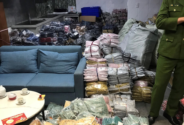 Số hàng hóa bị thu giữ tại kho của 