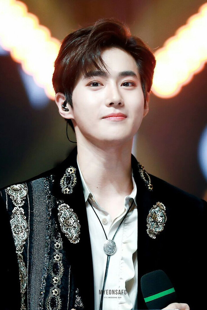 Suho là thành viên tiếp theo của EXO vướng lời đồn sẽ kết hôn vào tháng 2/2022