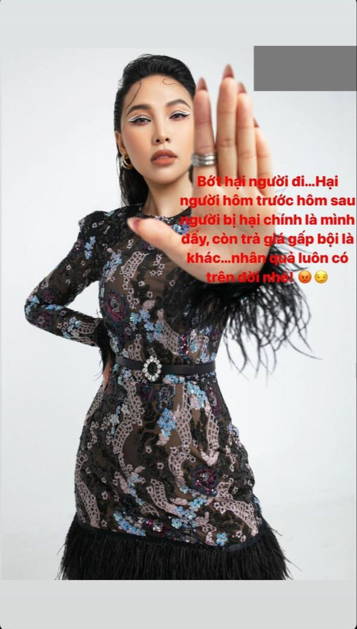 Quỳnh Thư tiếp tục khiến dư luận khi đăng tải dòng trạng thái nhắn nhủ ai đó.