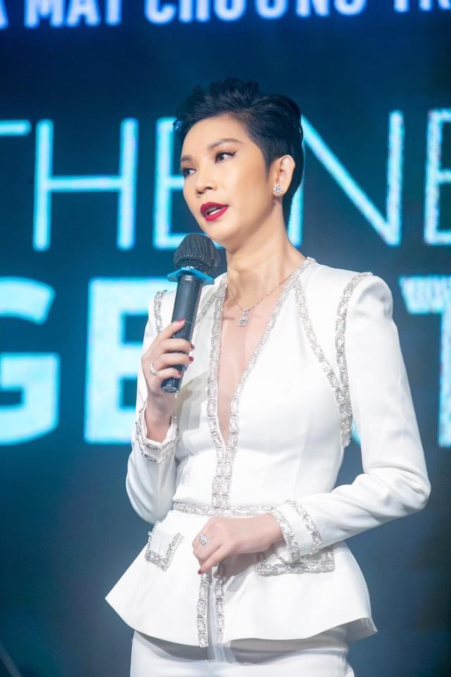 Siêu mẫu Xuân Lan điểm mặt Hương Giang: 