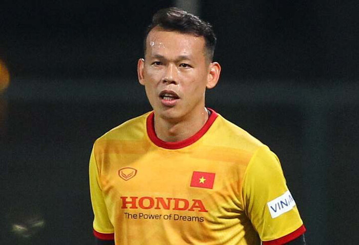 Tấn Trường đang tập trung tuyển Việt Nam chuẩn bị cho AFF Cup 2020.