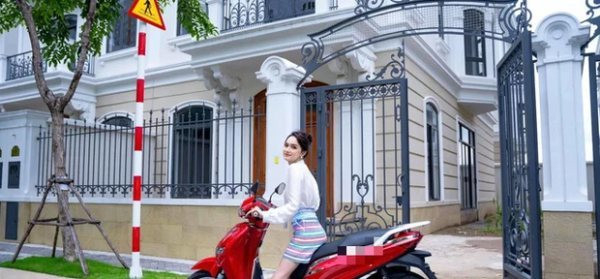 Hương Giang hé lộ một góc trong căn biệt thự chục tỷ