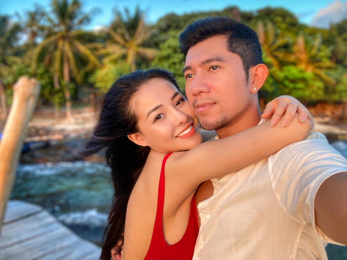 Ngân 98 hiện có cuộc sống hạnh phúc bên bạn trai Lương Bằng Quang.