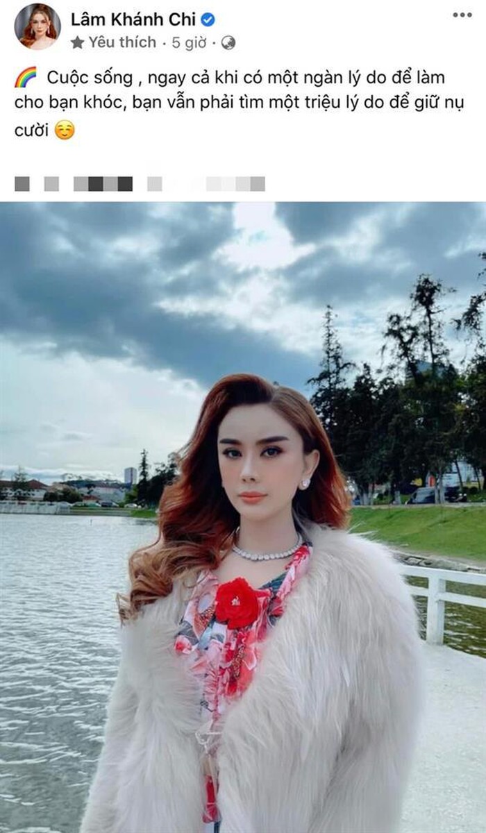 Lâm Khánh Chi lộ vẻ buồn bã, suy tư