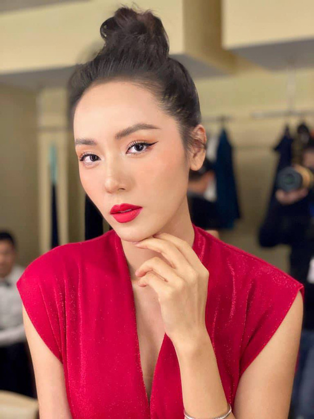 Phương Linh khẳng định ở thời điểm hiện tại cô chỉ tự tin sống một mình